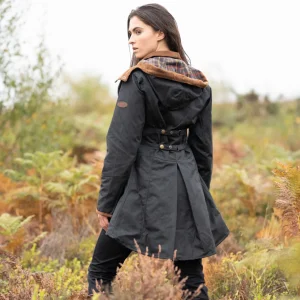 Welligogs Coats*Louise Black/Tan Wax Coat