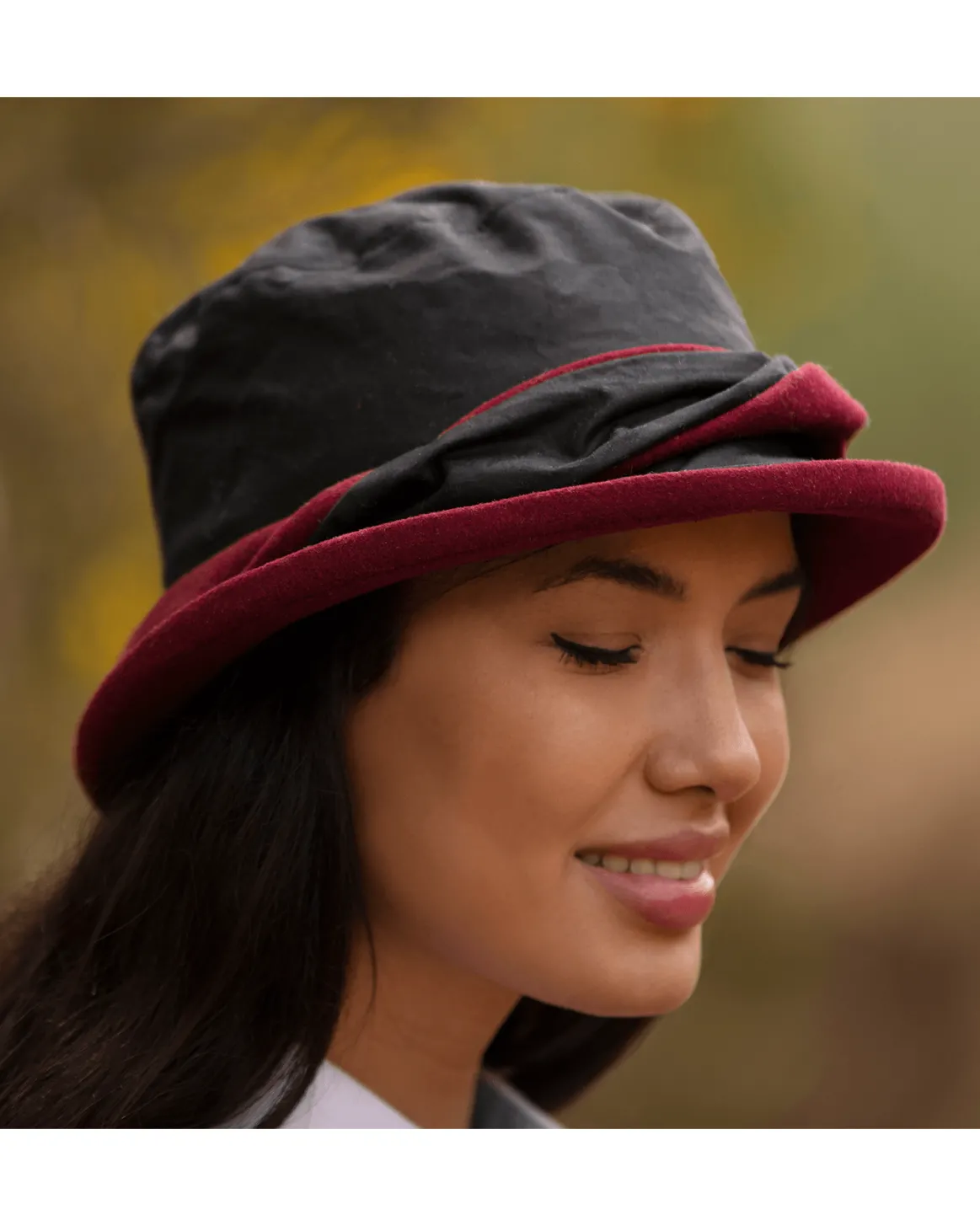 Welligogs Hats*Wax Twist Black/Red Hat